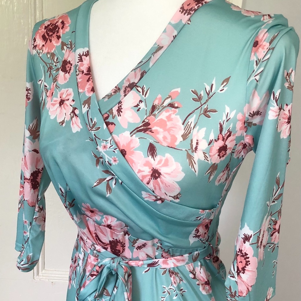 Pink Lily Flower Dress - Size Small